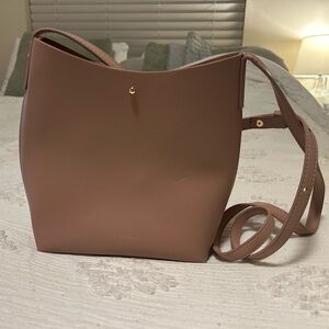 Samara Crossbody Bucket Women's Bag in Soft Blush